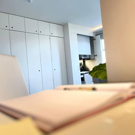 Apt 12 Luxury Living Chic Studio Steps From Beach 布赖顿 外观 照片