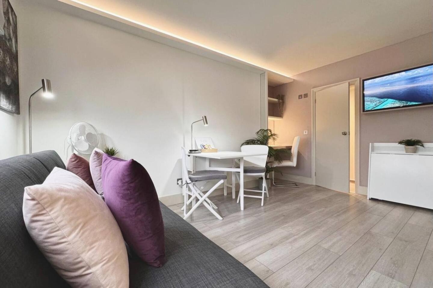 Apt 12 Luxury Living Chic Studio Steps From Beach 布赖顿 外观 照片